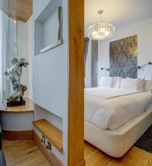 스위트 킹사이즈 침대, Una