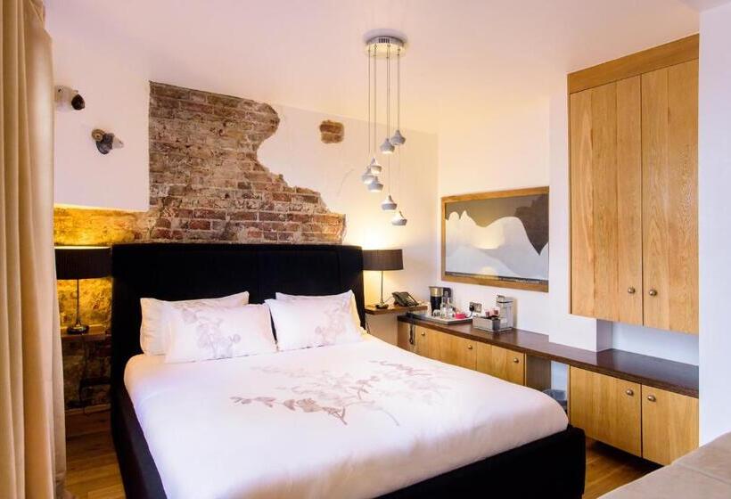 스위트 킹사이즈 침대, Una