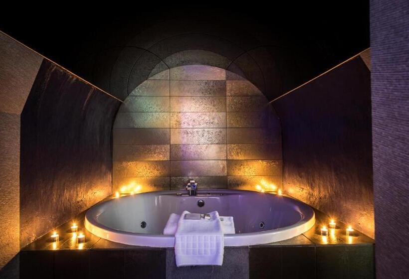 스탠다드 룸, Una