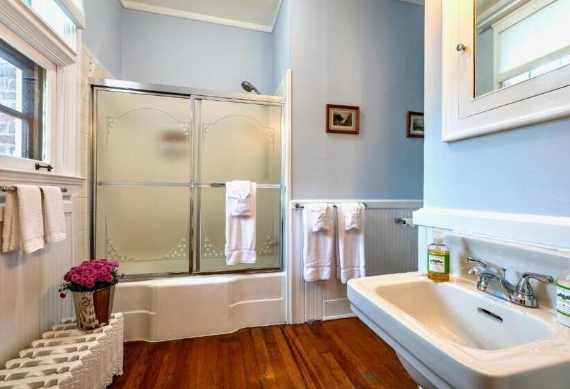 デラックスルーム, Wilburton Inn