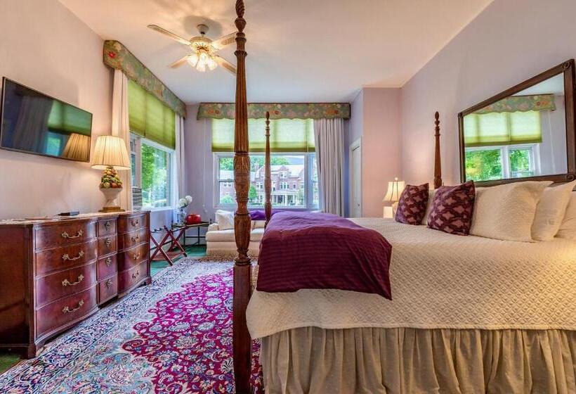 キングサイズベッドのスイートルーム, Wilburton Inn