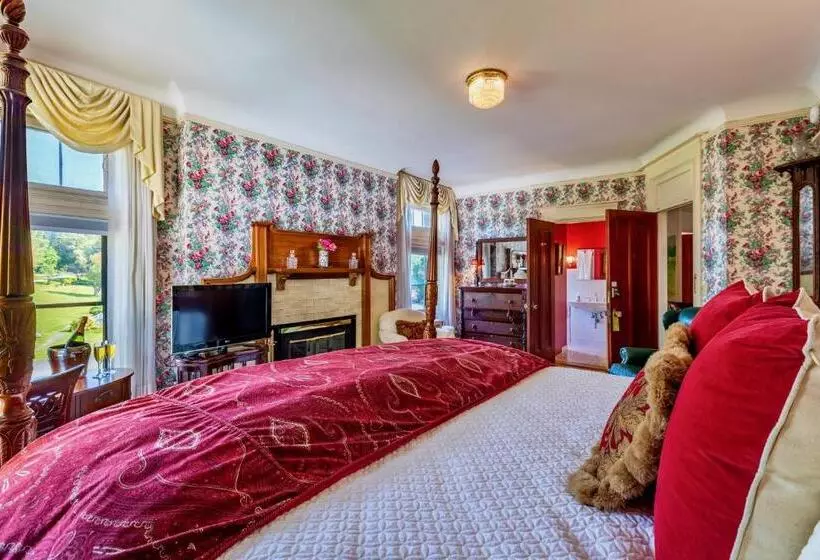 キングサイズベッドのスタンダードルーム, Wilburton Inn
