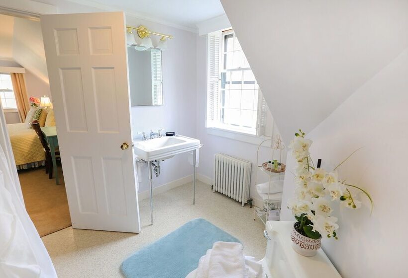 １ベッドルームハウス, Wilburton Inn