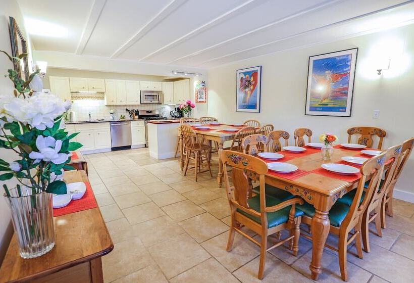 １ベッドルームハウス, Wilburton Inn