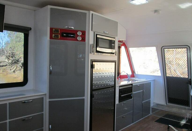 Студия Стандарт Двуспальная Кровать, Moama On Murray Houseboats