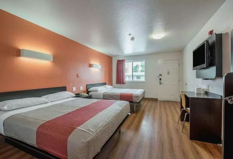 スタンダードルーム, Motel 6fallon, Nv