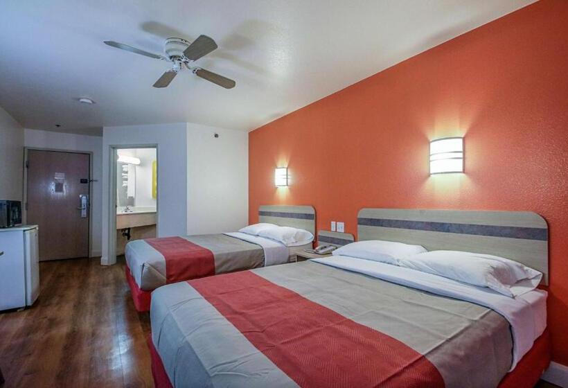 スタンダードルーム, Motel 6nephi, Ut