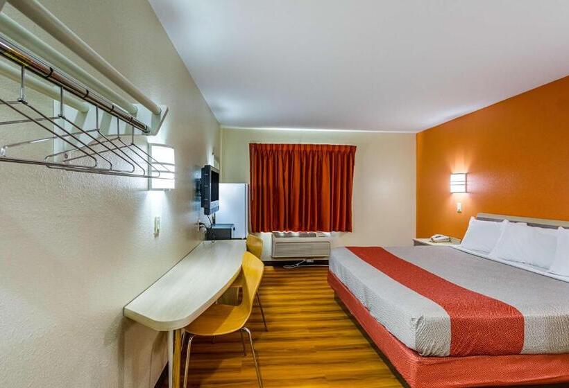 Стандартный Номер Кровать Кинг, Motel 6urbana, Il