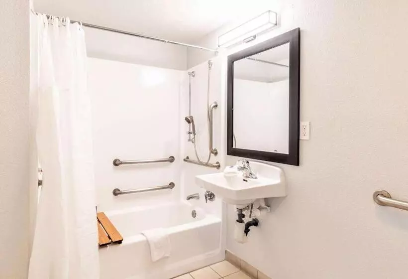 اتاق استاندارد برای معلولان, Motel 6carlsbad, Ca East Near Legoland