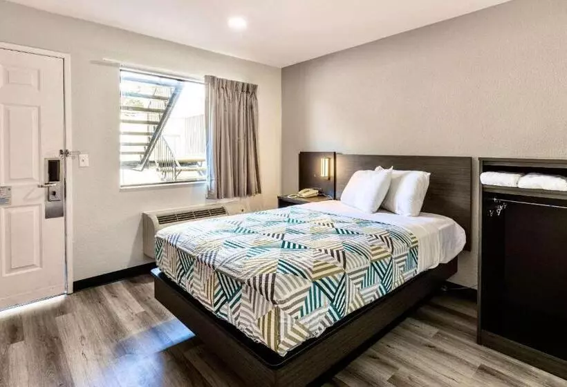 اتاق استاندارد برای معلولان, Motel 6carlsbad, Ca East Near Legoland
