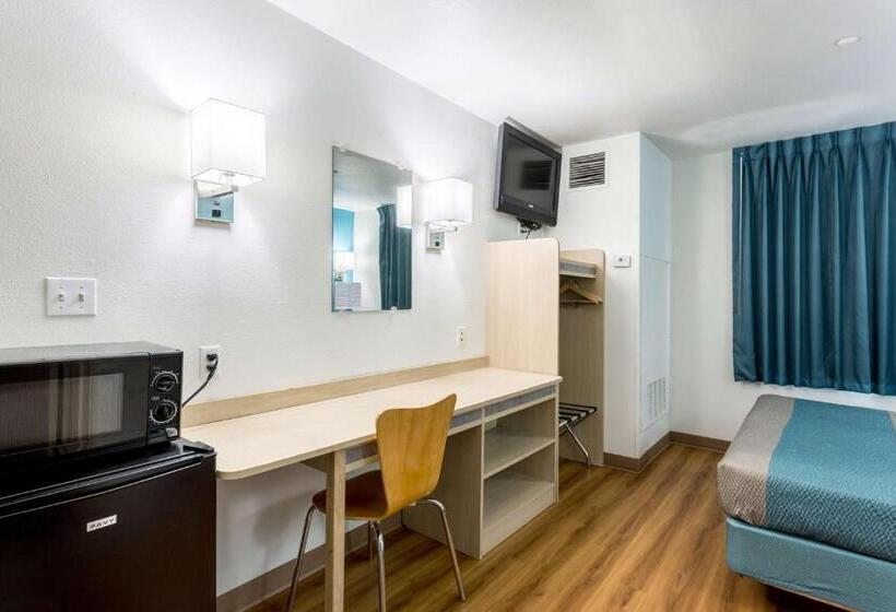 غرفة قياسية, Motel 6 Roswell, Nm