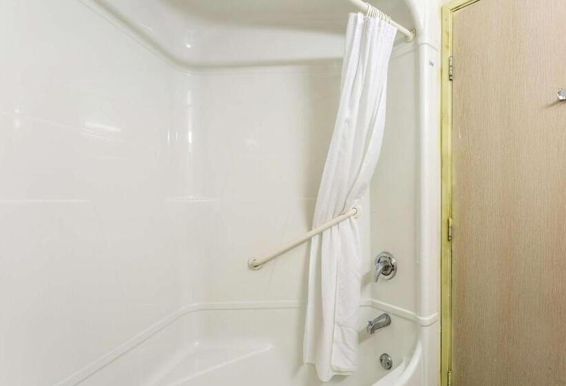 غرفة قياسية رباعية, Motel 6 Roswell, Nm