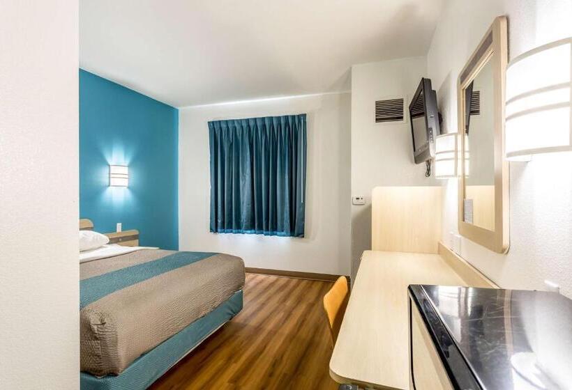 غرفة قياسية لذوى الاحتياجات الخاصة, Motel 6 Roswell, Nm