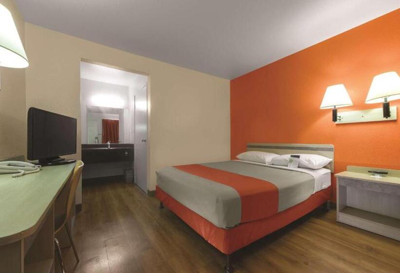 غرفة ديلوكس, Motel 6 Saint Joseph, Mo