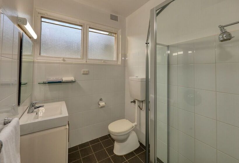 اتاق استاندارد, Cowra Motor Inn