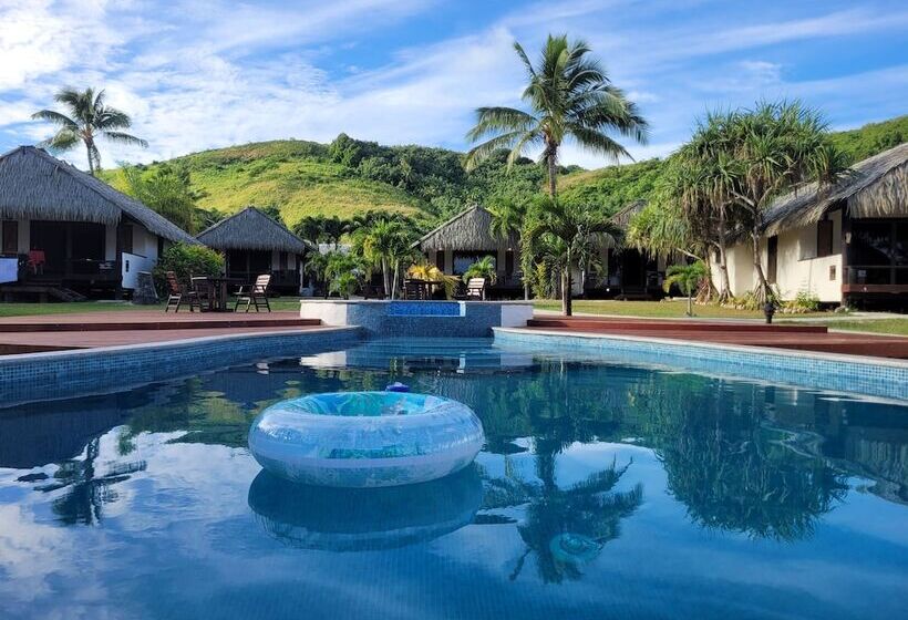 بانگلوی استاندارد, Tamanu Beach