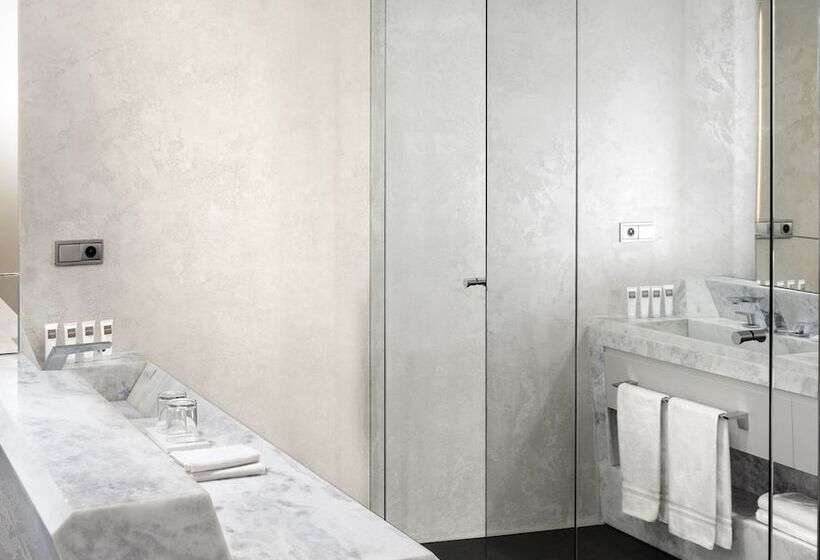 غرفة قياسية مطلّة علي البحر, Swissotel Resort Bodrum Beach