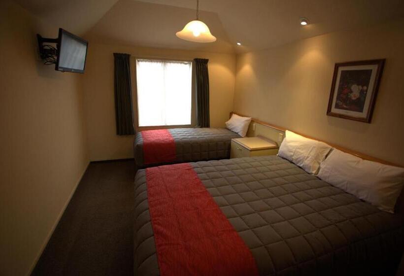 آپارتمان 1 خوابه, Birchwood Manor