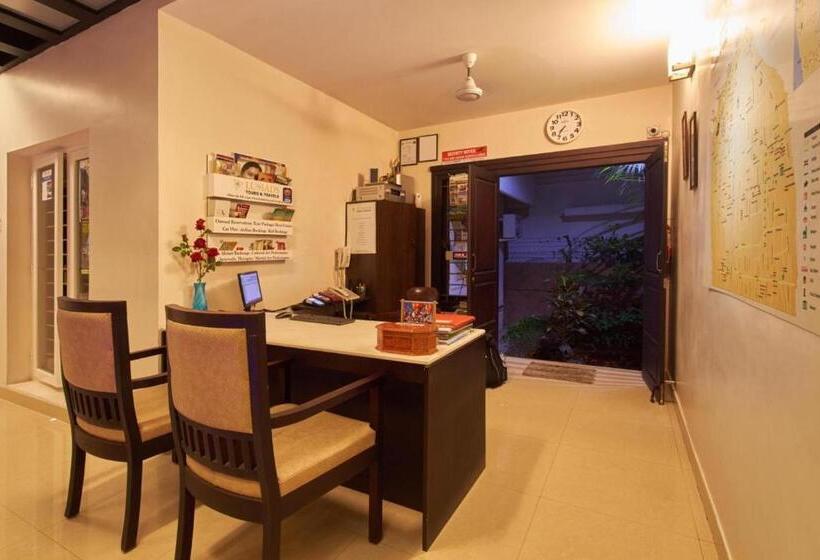 Quarto Estandar, Fort Abode