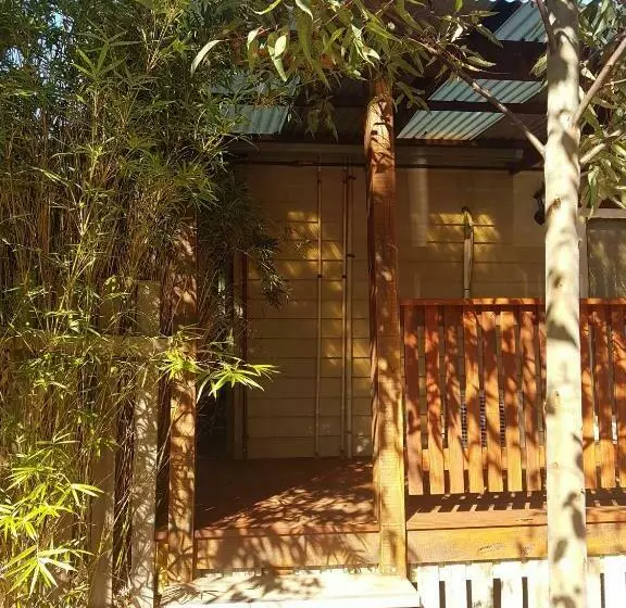 スタンダードインサイドビュールーム, Adamsons Riverside Accommodation