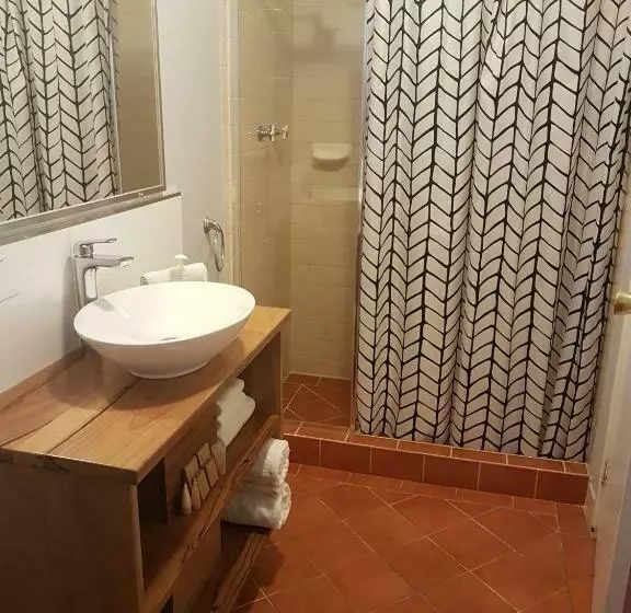 スタンダードインサイドビュールーム, Adamsons Riverside Accommodation