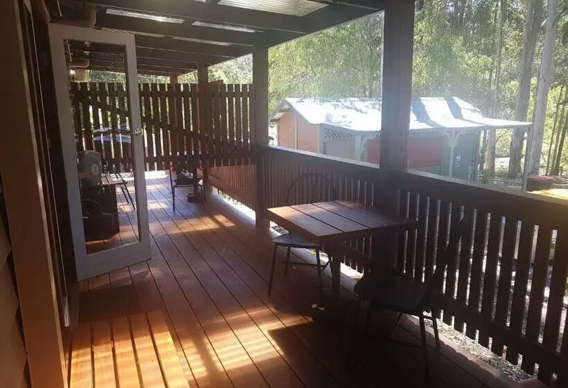 スタンダードインサイドビュールーム, Adamsons Riverside Accommodation