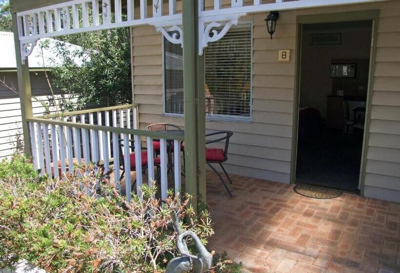 اتاق استاندارد پریمیوم سه تخته, Adamsons Riverside Accommodation