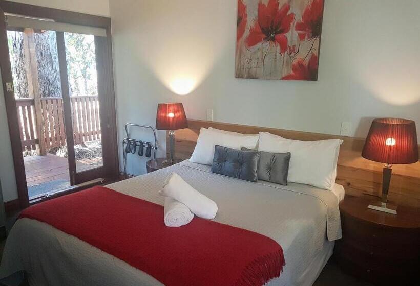 اتاق اجرایی, Adamsons Riverside Accommodation