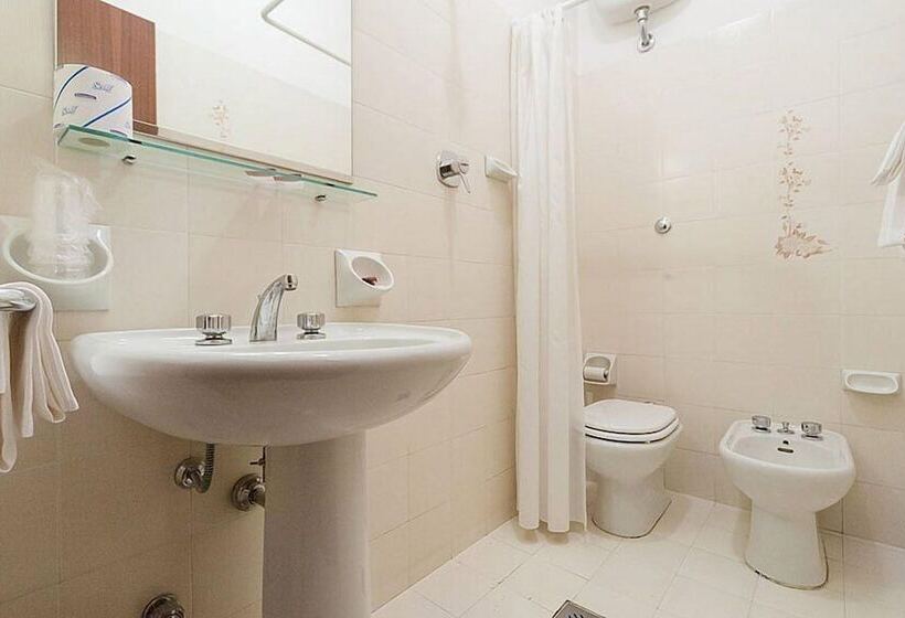 Четырехместный Номер Стандарт, Albergo Il Ponte