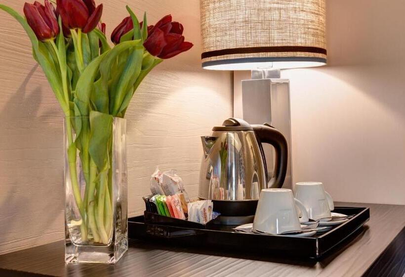 Camera Superiore, Dharma Luxury