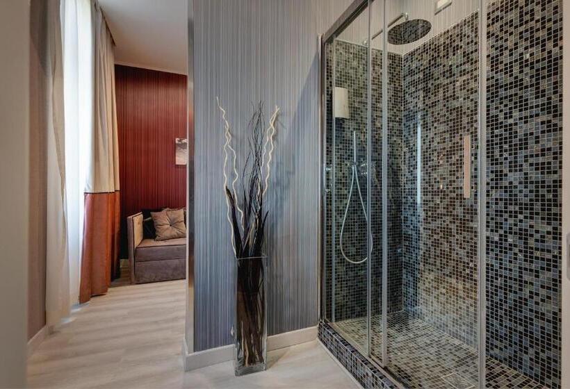 Suite Familiare, Dharma Luxury