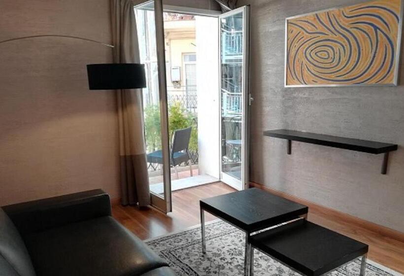 Suite Executive, Dharma Luxury