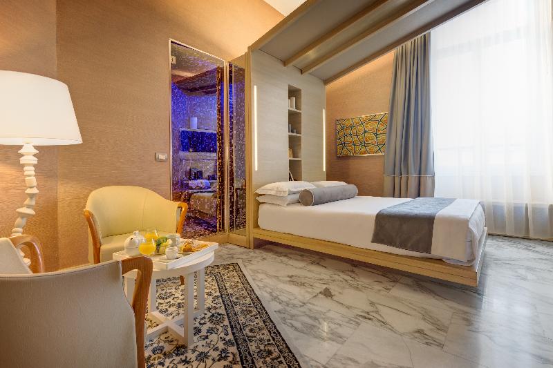 Suite Junior, Dharma Luxury