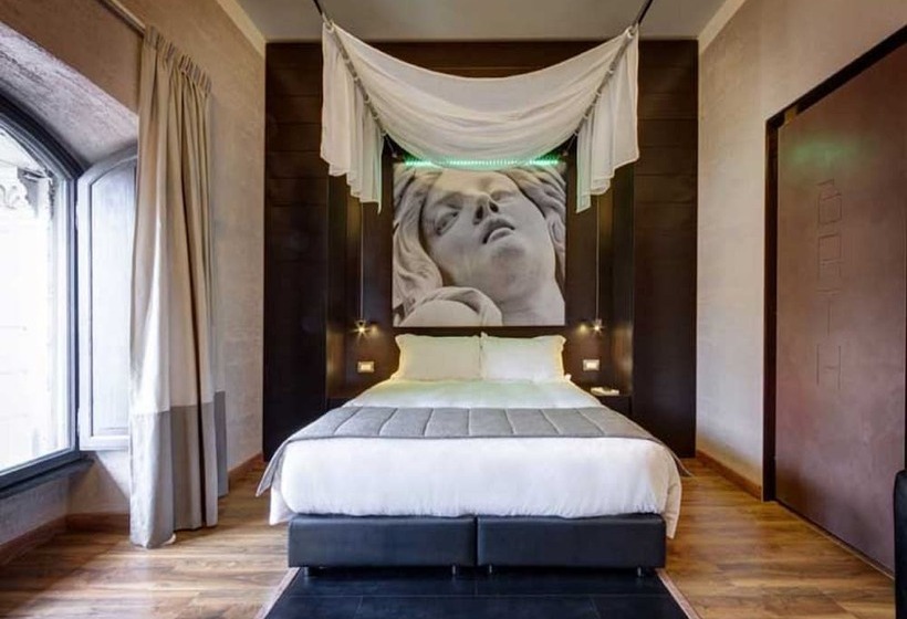 Camera Comfort, Dharma Luxury
