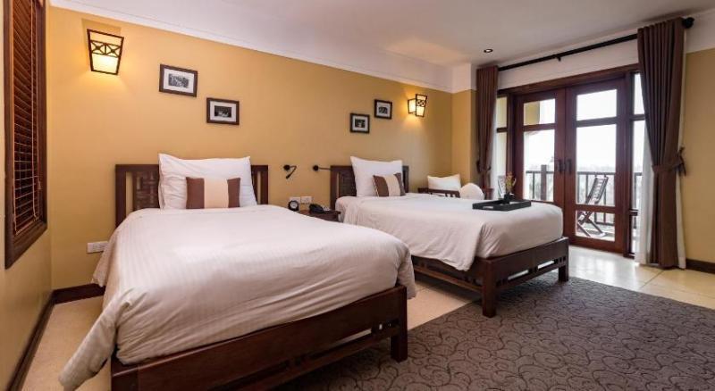 اتاق لوکس با بالکن, La Siesta Hoi An Resort & Spa