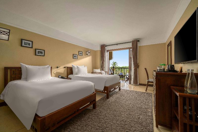 اتاق لوکس با بالکن, La Siesta Hoi An Resort & Spa