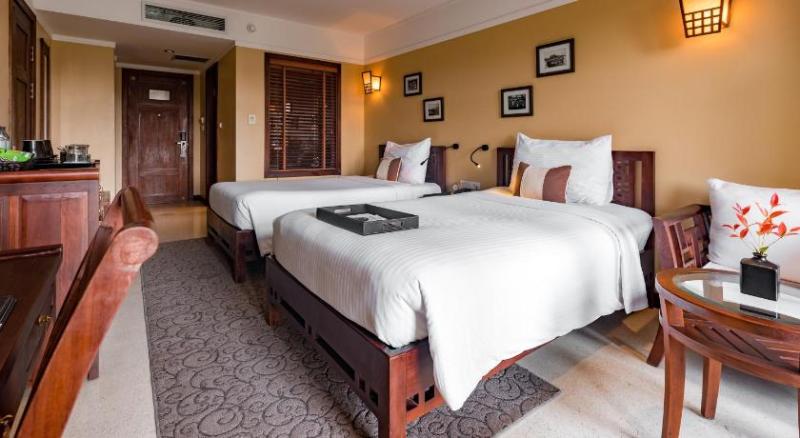 اتاق لوکس با بالکن, La Siesta Hoi An Resort & Spa