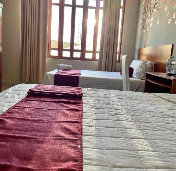 غرفة قياسية, Fotherhouse