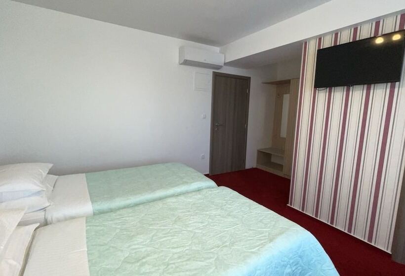 اتاق استاندارد سه نفره, Ivona Medjugorje