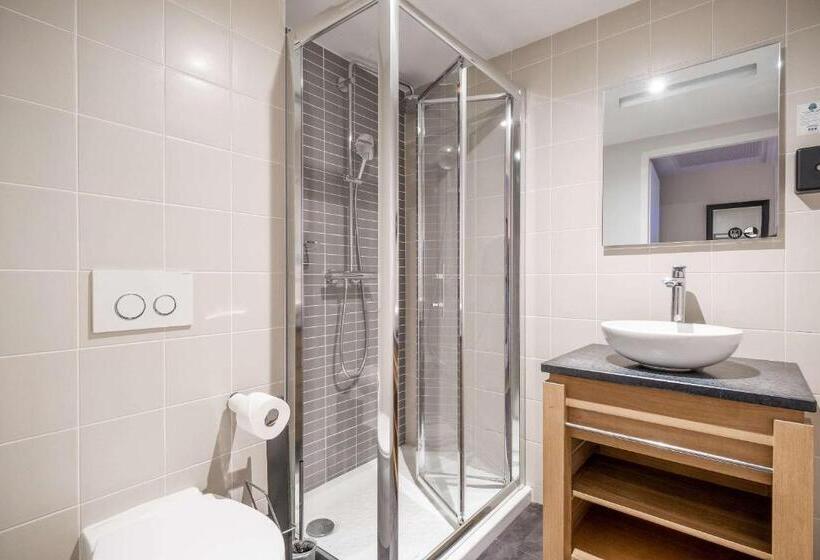 غرفة برستیچ إطلالة على البحر, Les Flots   Hôtel Et Restaurant Face à L Océan   Châtelaillon Plage