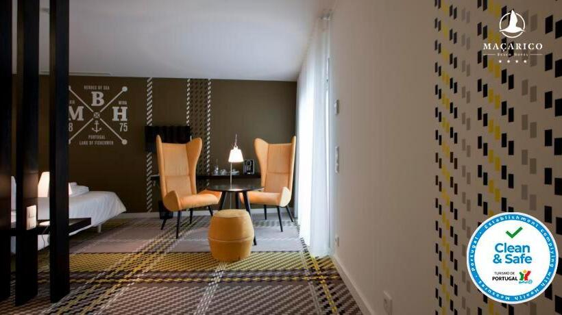 סוויטה משפחתית, Macarico Beach