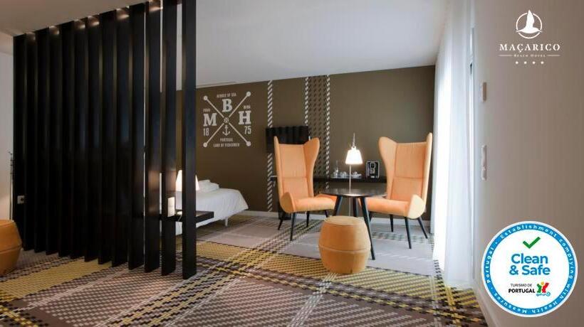 סוויטה משפחתית, Macarico Beach