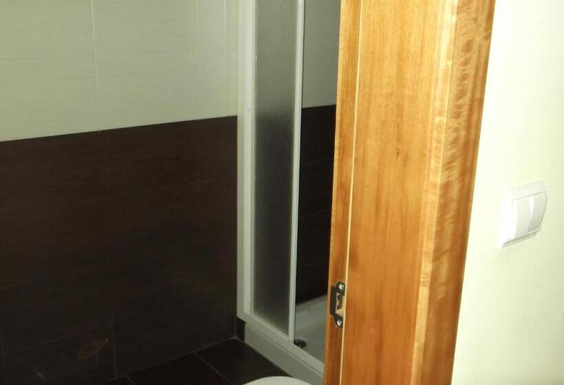 스탠다드 룸, Minho Belo