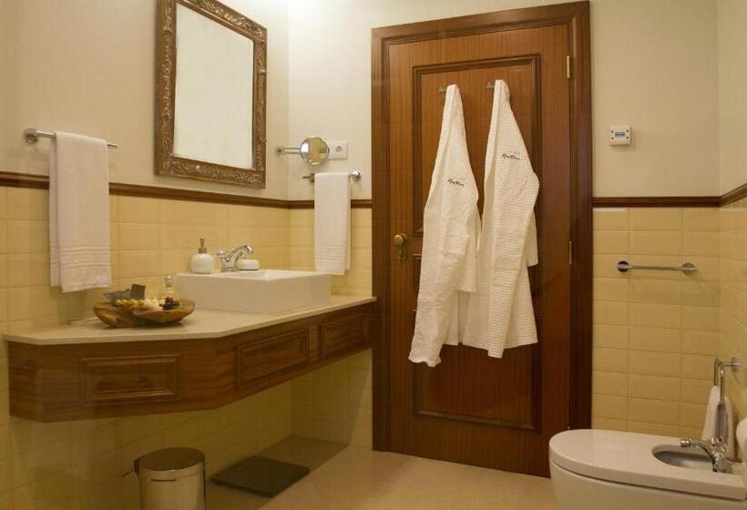 带阳台可观花园景的标准间, Rinoterra Minho