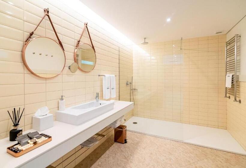 豪华洋房, Rinoterra Minho