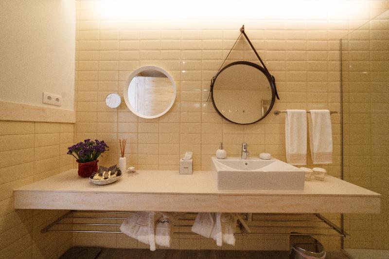 标准平房, Rinoterra Minho