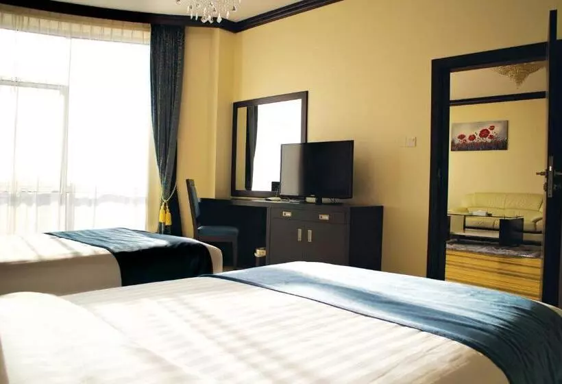 سوئیت دلوکس 2 خوابه, Royal Phoenicia