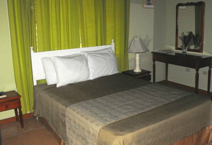 سوییت جونیور, Silver Creek Resort