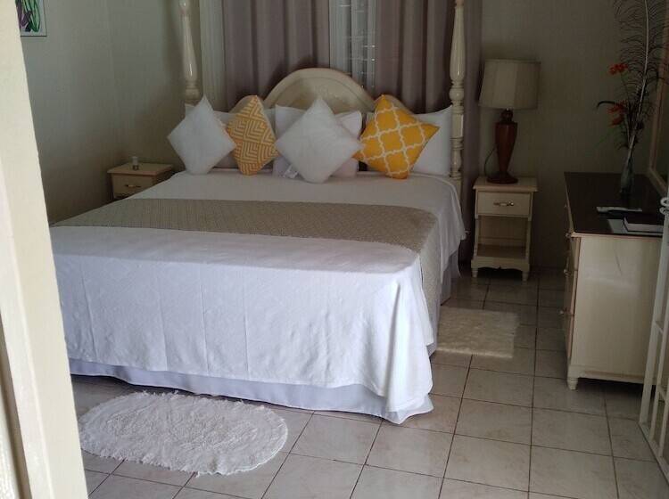 اتاق لوکس, Silver Creek Resort