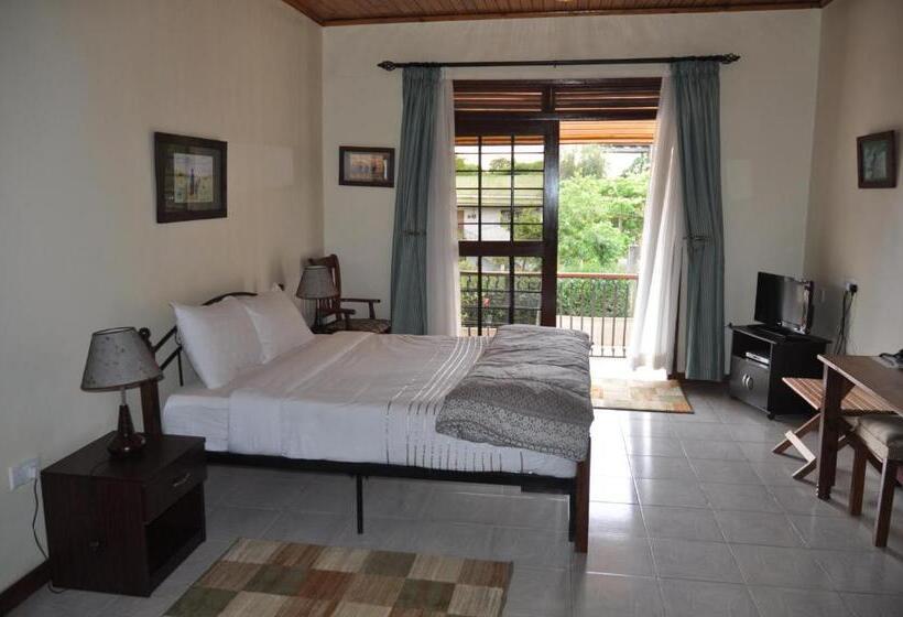 디럭스 룸, The Milimani Lodge